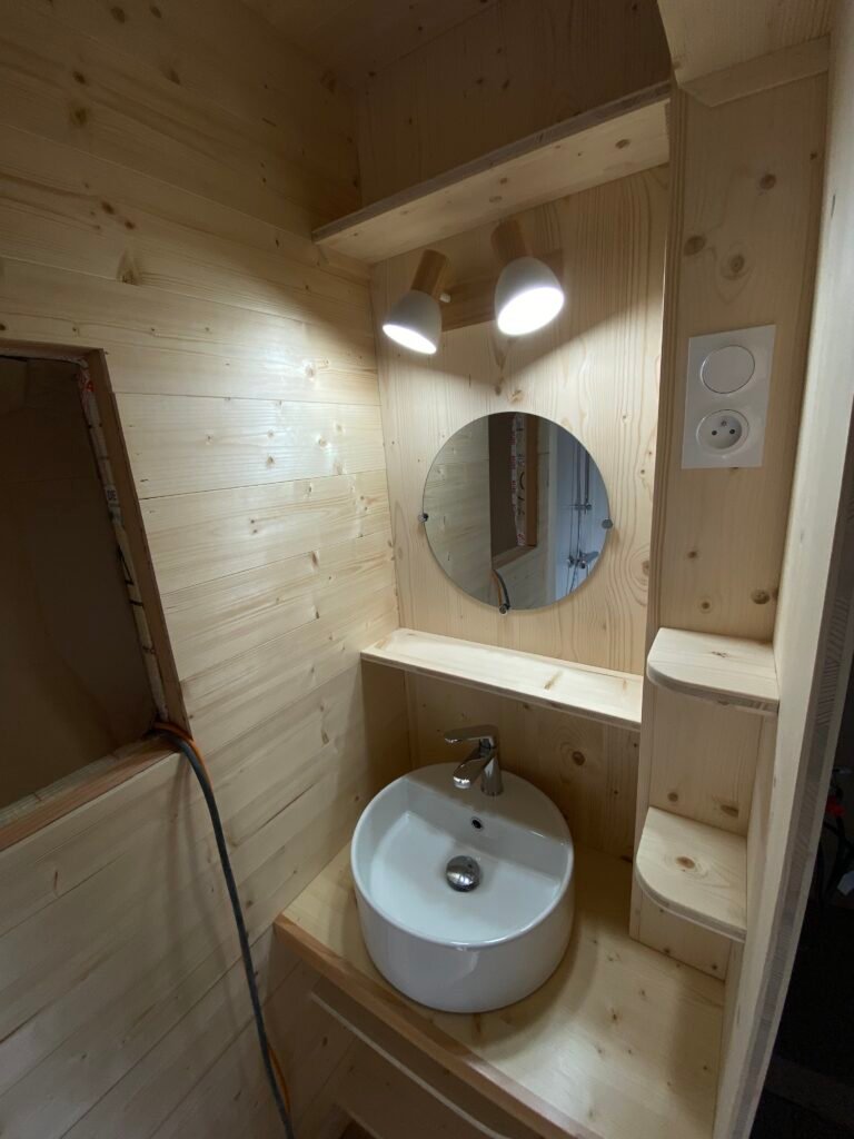 Construction de Tiny Houses et aménagement de vans sur mesure