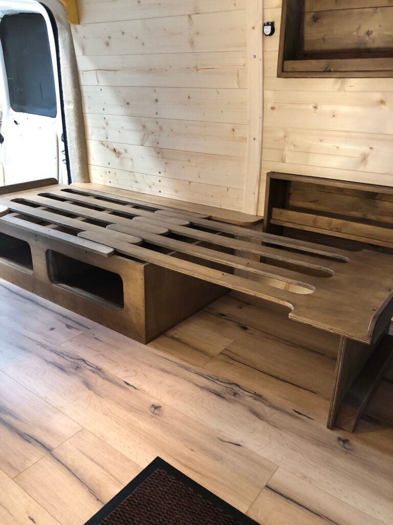 Construction de Tiny Houses et aménagement de vans sur mesure